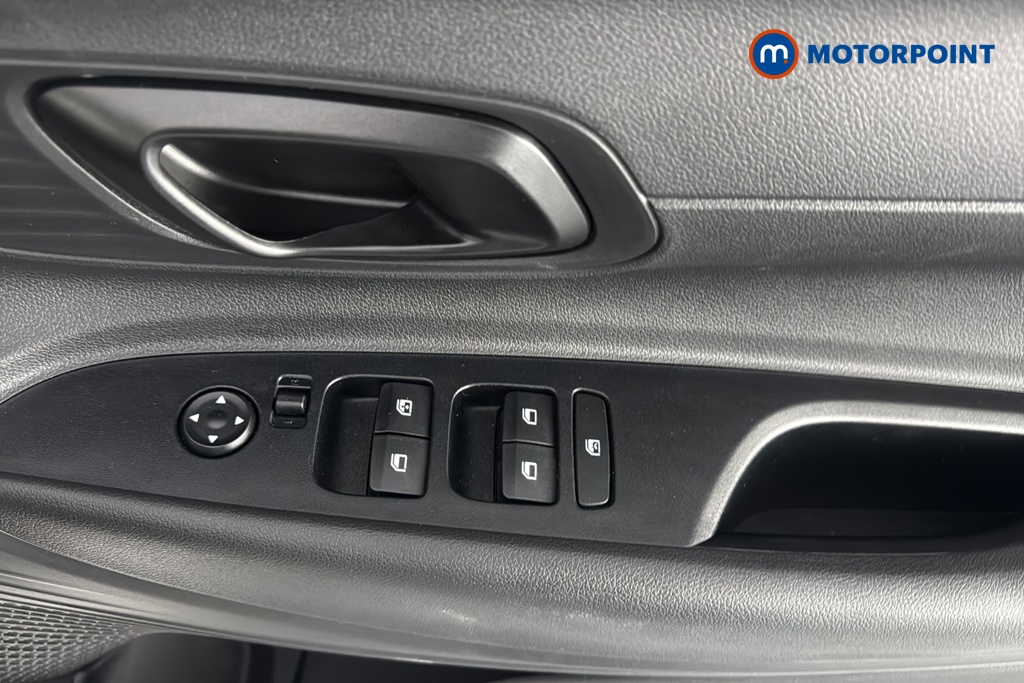 Hyundai I20 Black Line Manual Petrol Hatchback - Stock Number (1686540) - 19th supplementary image