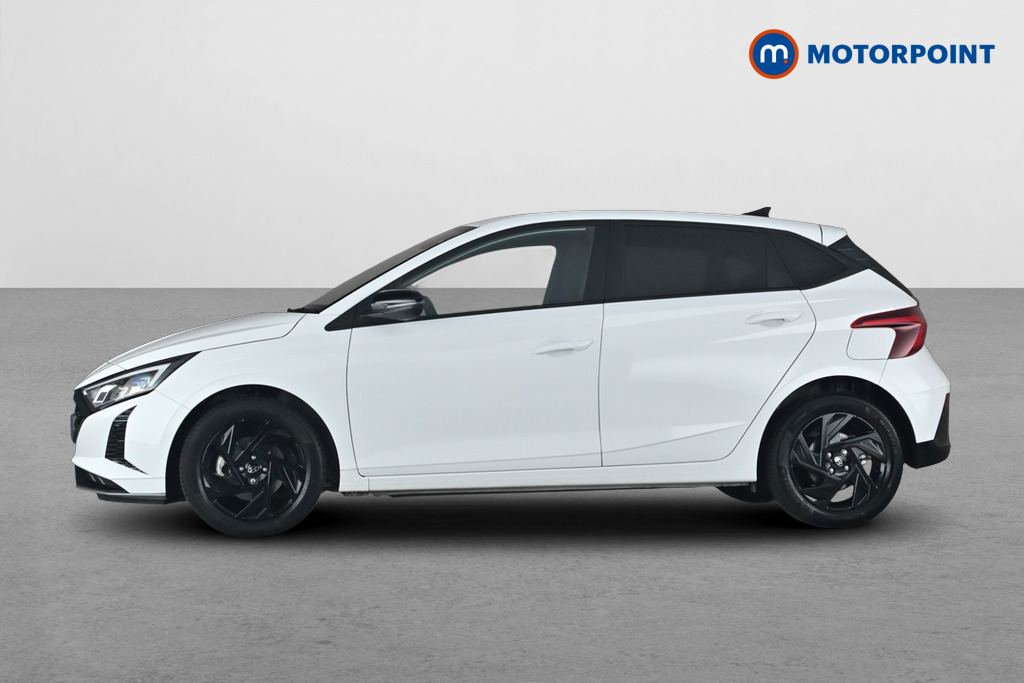 Hyundai I20 Black Line Manual Petrol Hatchback - Stock Number (1686540) - Drivers side