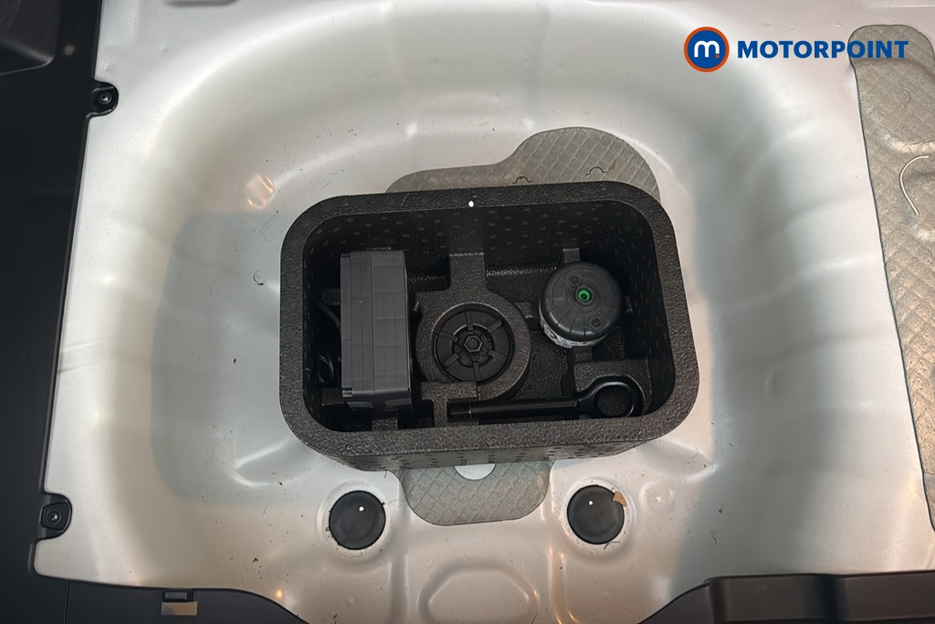 Hyundai I20 Black Line Manual Petrol Hatchback - Stock Number (1686540) - 33rd supplementary image