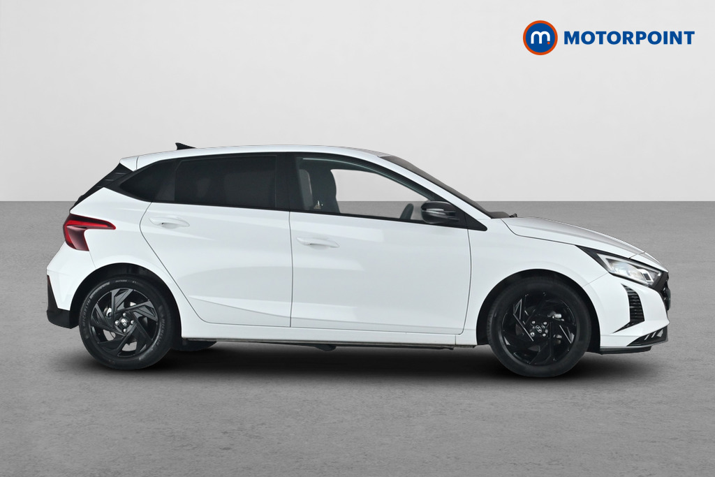 Hyundai I20 Black Line Manual Petrol Hatchback - Stock Number (1686540) - Passenger side