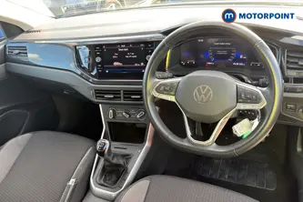 Volkswagen Polo Life Manual Petrol Hatchback - Stock Number (1686801) - 1st supplementary image
