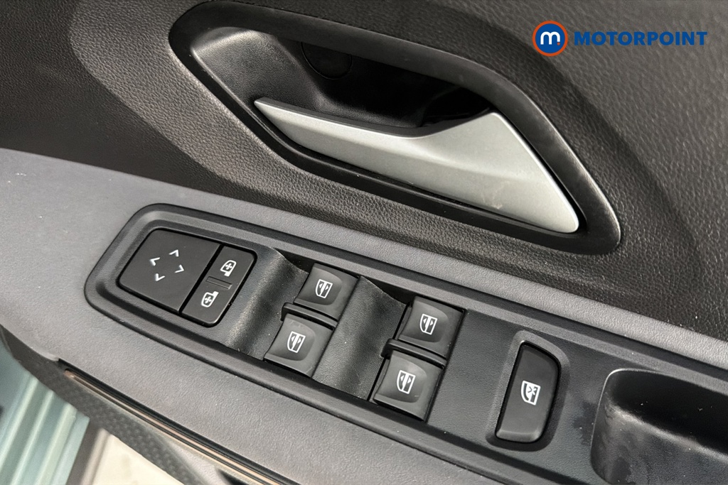 Dacia Sandero Stepway Extreme Manual Petrol Hatchback - Stock Number (1686929) - 19th supplementary image