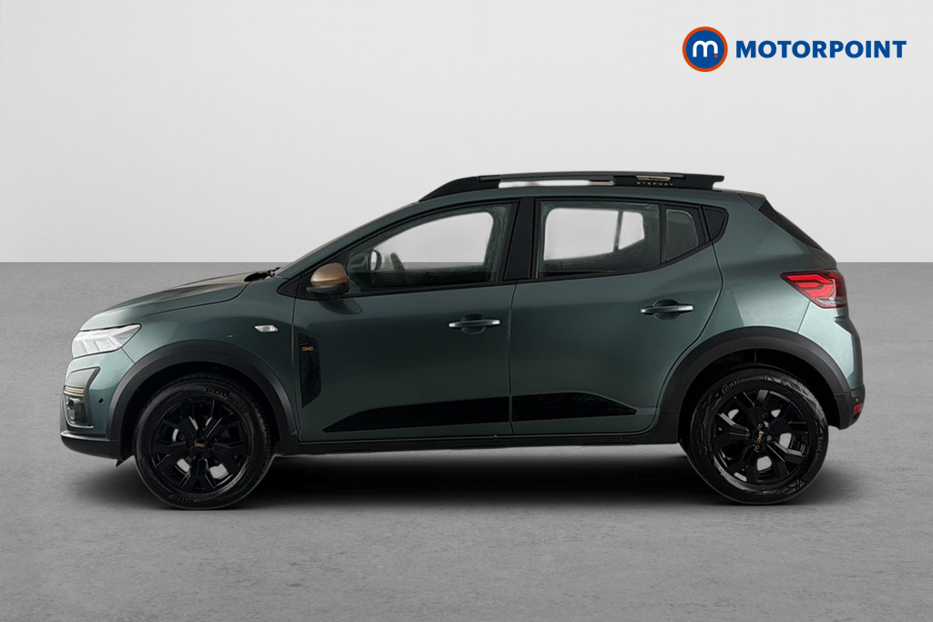 Dacia Sandero Stepway Extreme Manual Petrol Hatchback - Stock Number (1686929) - Drivers side