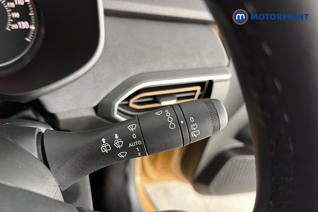 Dacia Sandero Stepway Extreme Manual Petrol Hatchback - Stock Number (1687075) - 6th supplementary image