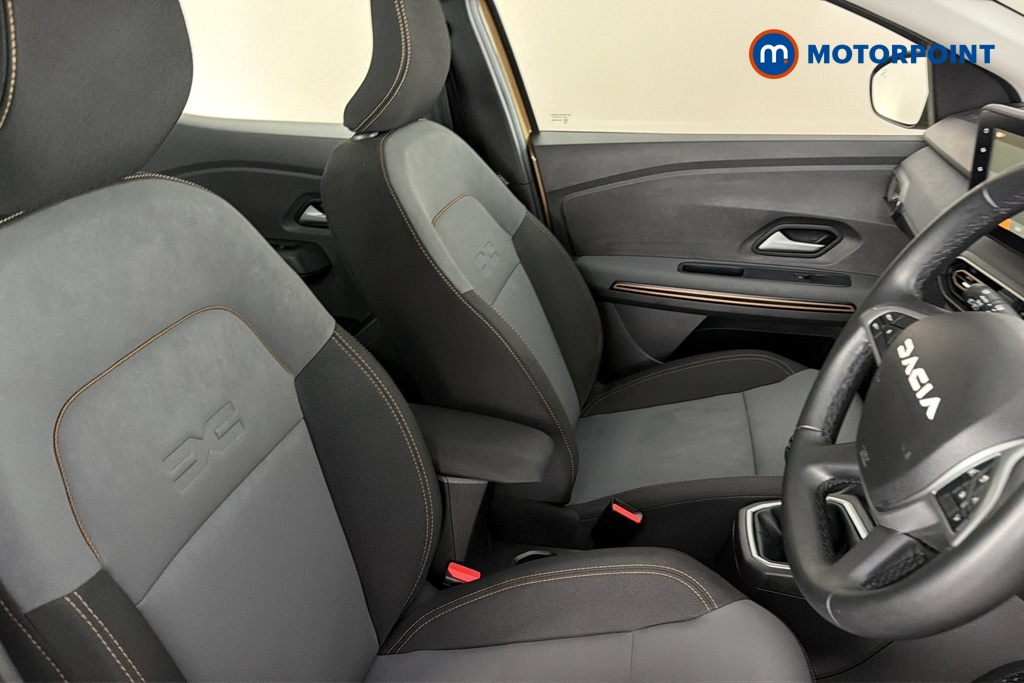 Dacia Sandero Stepway Extreme Manual Petrol Hatchback - Stock Number (1687075) - 22nd supplementary image