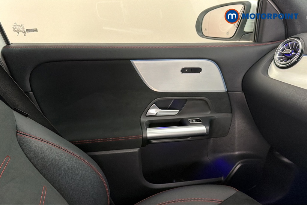 Mercedes-Benz GLA Amg Line Automatic Petrol SUV - Stock Number (1687122) - 10th supplementary image