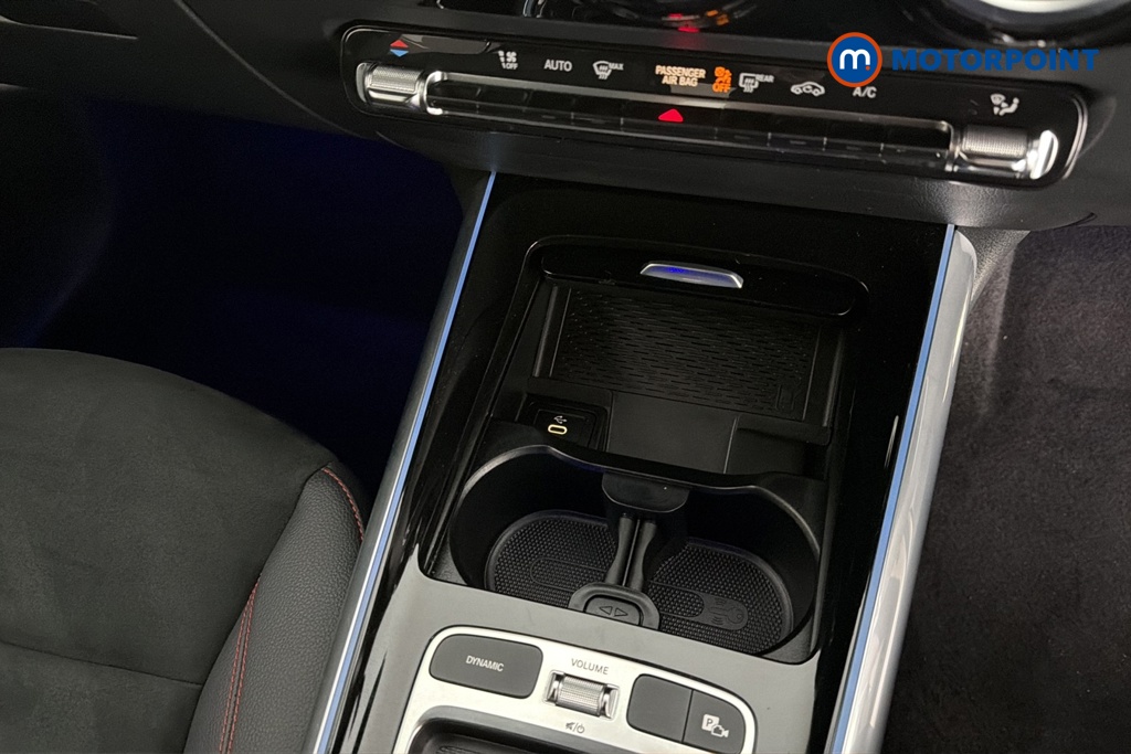Mercedes-Benz GLA Amg Line Automatic Petrol SUV - Stock Number (1687122) - 16th supplementary image