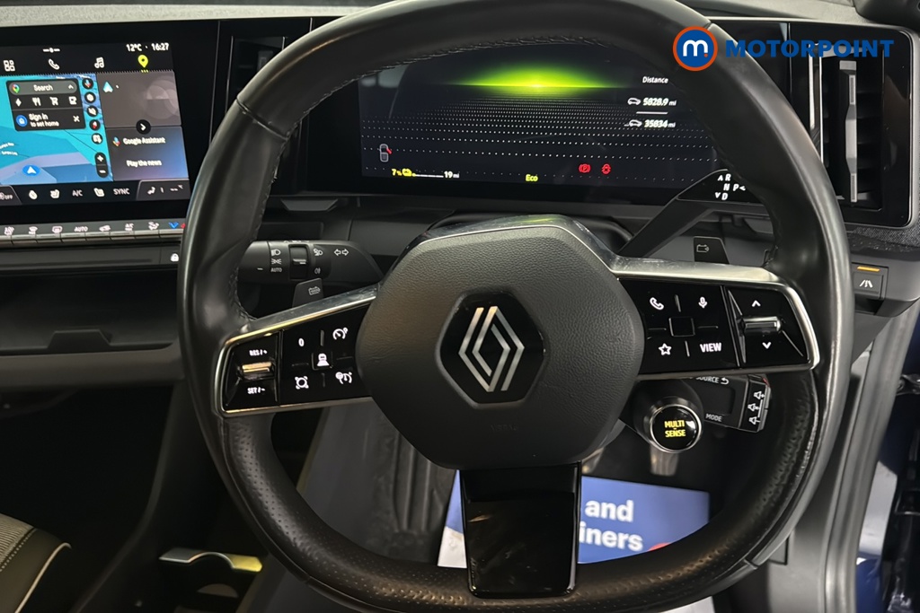 Renault Megane E-Tech Iconic Automatic Electric Hatchback - Stock Number (1687170) - 2nd supplementary image