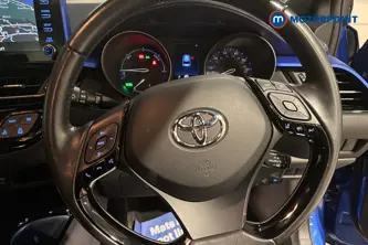 Toyota C-Hr Dynamic Automatic Petrol-Electric Hybrid SUV - Stock Number (1687270) - 2nd supplementary image
