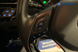 Toyota C-Hr Dynamic Automatic Petrol-Electric Hybrid SUV - Stock Number (1687270) - 4th supplementary image