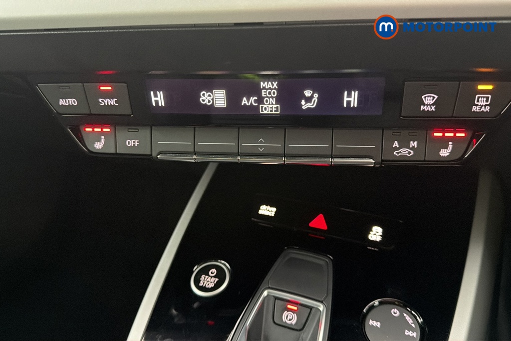 Audi Q4 Sport Automatic Electric SUV - Stock Number (1687472) - 12th supplementary image