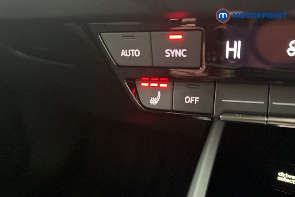 Audi Q4 Sport Automatic Electric SUV - Stock Number (1687472) - 14th supplementary image