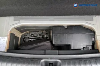 Audi Q4 Sport Automatic Electric SUV - Stock Number (1687472) - 33rd supplementary image