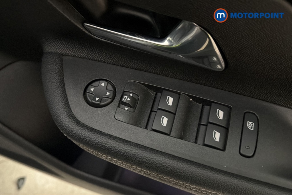Vauxhall Mokka Ultimate Automatic Electric SUV - Stock Number (1687845) - 19th supplementary image