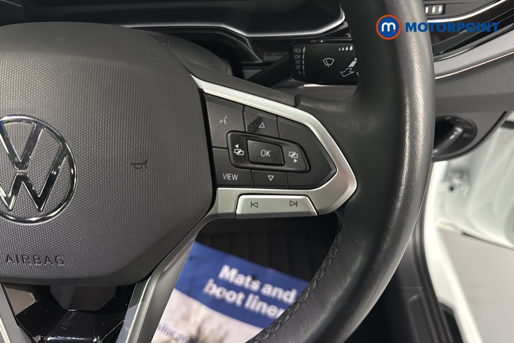 Volkswagen Polo R-Line Manual Petrol Hatchback - Stock Number (1687964) - 3rd supplementary image