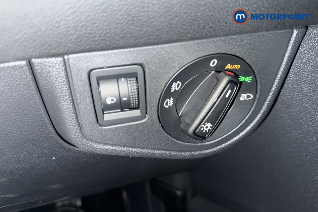 Volkswagen Polo R-Line Manual Petrol Hatchback - Stock Number (1687964) - 11th supplementary image
