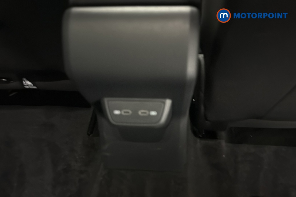Volkswagen Polo R-Line Manual Petrol Hatchback - Stock Number (1687964) - 28th supplementary image