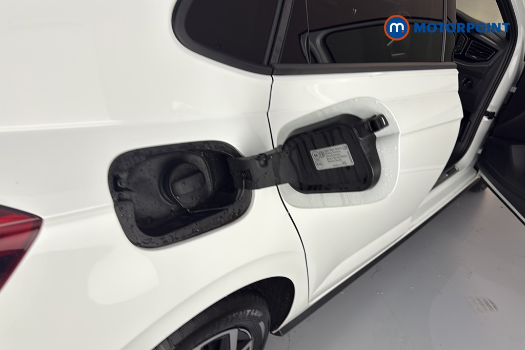Volkswagen Polo R-Line Manual Petrol Hatchback - Stock Number (1687964) - 41st supplementary image
