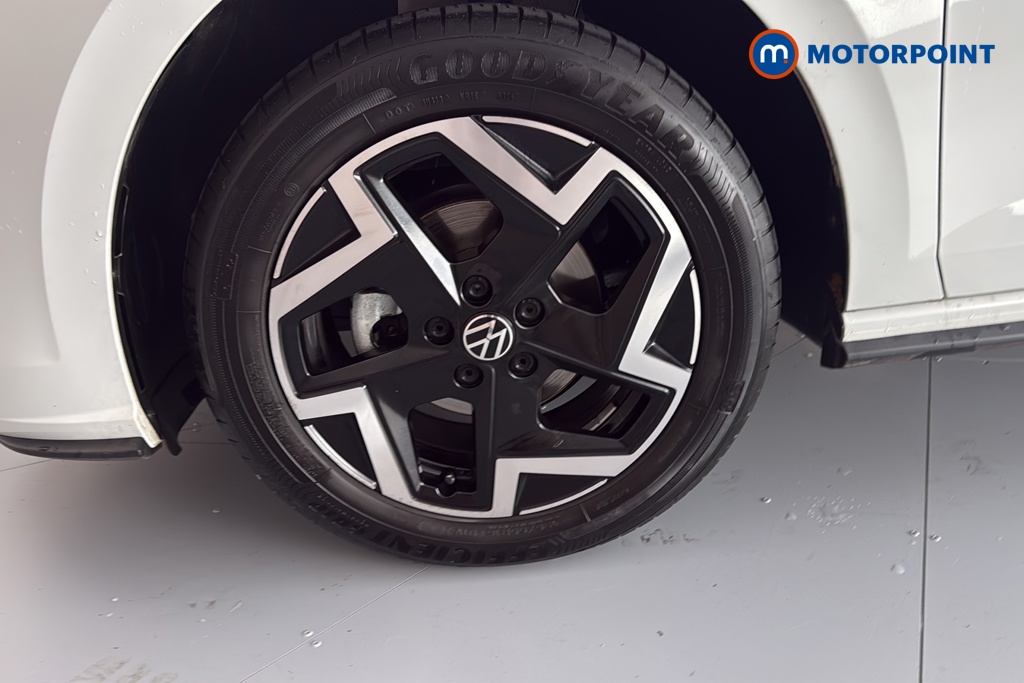 Volkswagen Polo R-Line Manual Petrol Hatchback - Stock Number (1687964) - 44th supplementary image