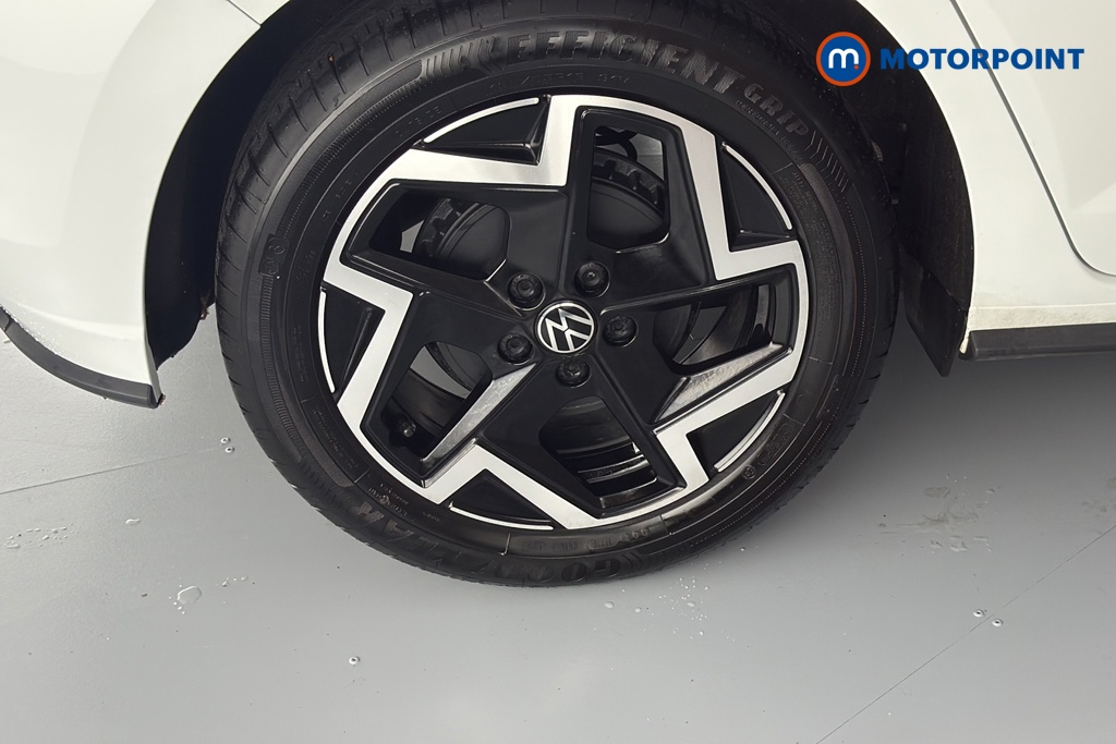 Volkswagen Polo R-Line Manual Petrol Hatchback - Stock Number (1687964) - 46th supplementary image