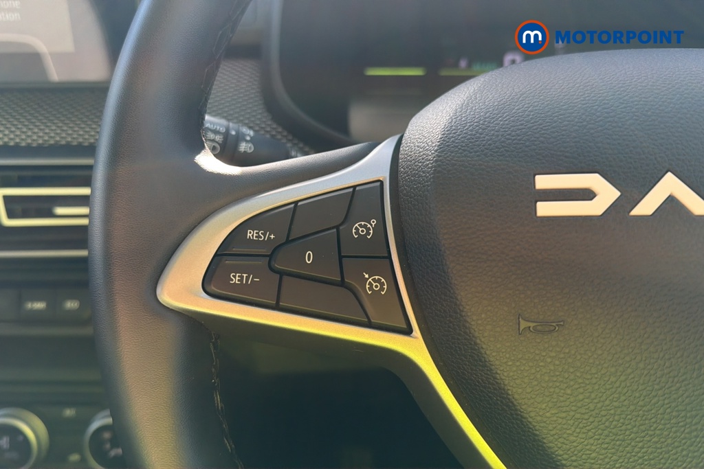 Dacia Jogger Expression Automatic Petrol-Electric Hybrid People Carrier - Stock Number (1688489) - 4th supplementary image