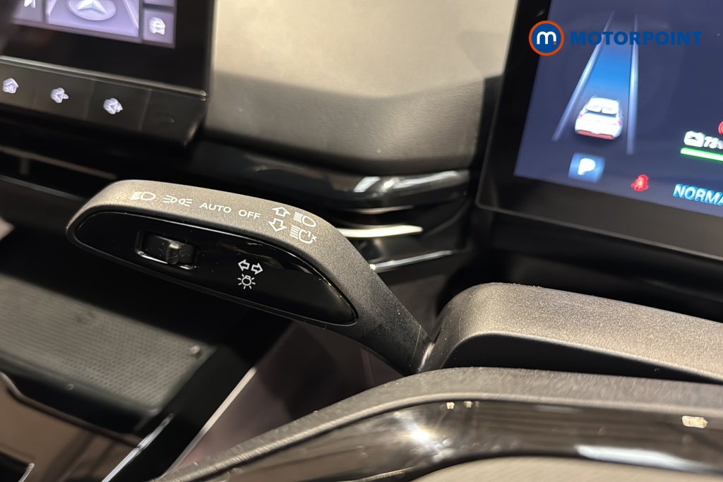 Mg Motor Uk MG4 Trophy Automatic Electric SUV - Stock Number (1688696) - 6th supplementary image
