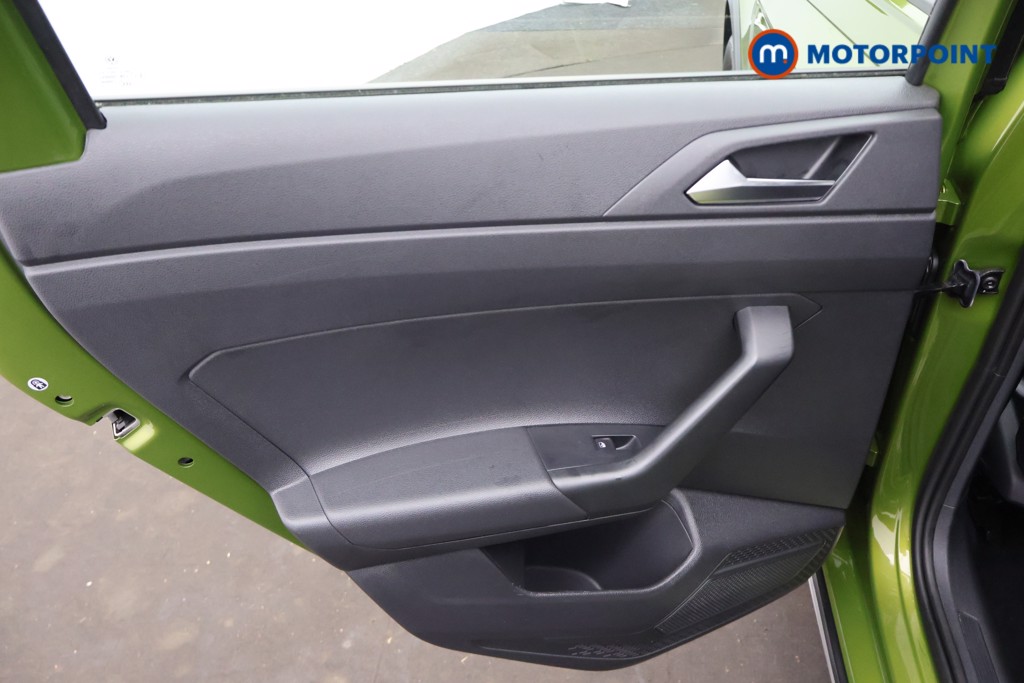 Volkswagen Taigo Life Manual Petrol SUV - Stock Number (1688871) - 27th supplementary image