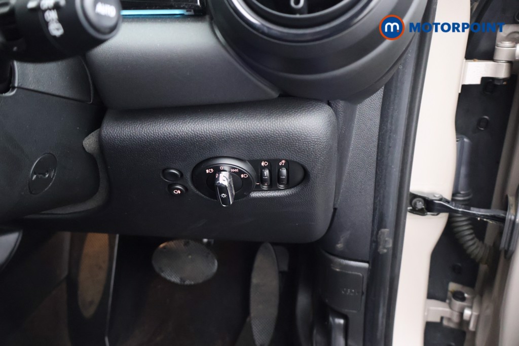 Mini Hatchback Cooper Classic Automatic Petrol Hatchback - Stock Number (1688994) - 18th supplementary image