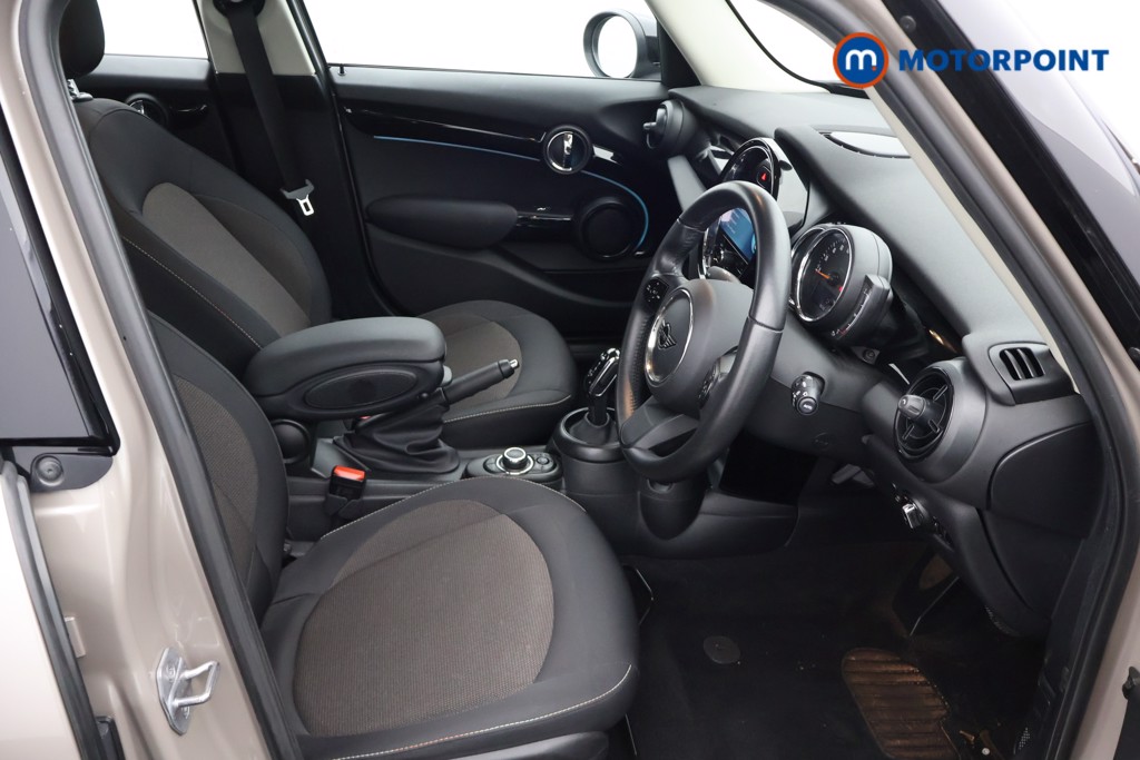 Mini Hatchback Cooper Classic Automatic Petrol Hatchback - Stock Number (1688994) - 22nd supplementary image