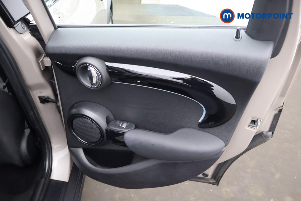 Mini Hatchback Cooper Classic Automatic Petrol Hatchback - Stock Number (1688994) - 23rd supplementary image