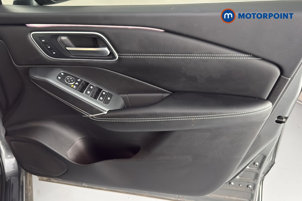 Nissan Qashqai Tekna Automatic Petrol SUV - Stock Number (1689075) - 18th supplementary image