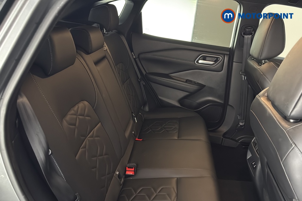 Nissan Qashqai Tekna Automatic Petrol SUV - Stock Number (1689075) - 23rd supplementary image