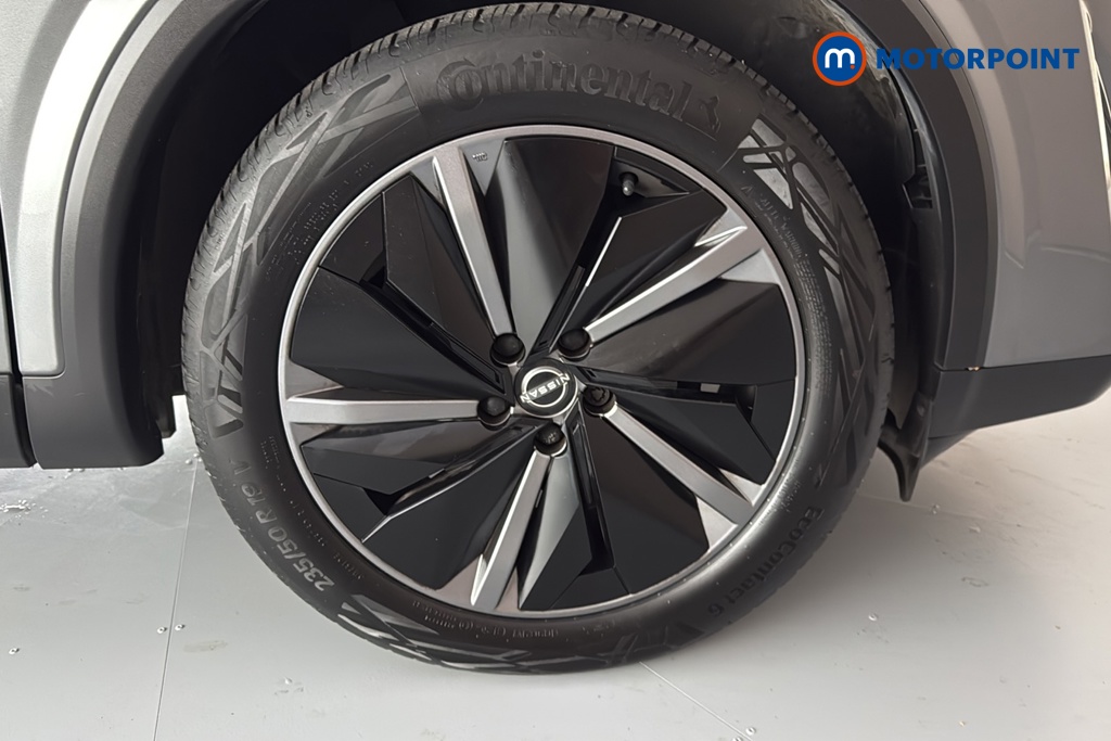 Nissan Qashqai Tekna Automatic Petrol SUV - Stock Number (1689075) - 47th supplementary image