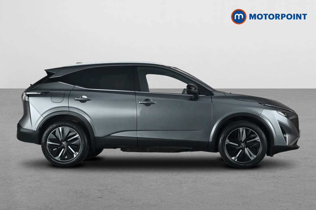 Nissan Qashqai Tekna Automatic Petrol SUV - Stock Number (1689075) - Passenger side