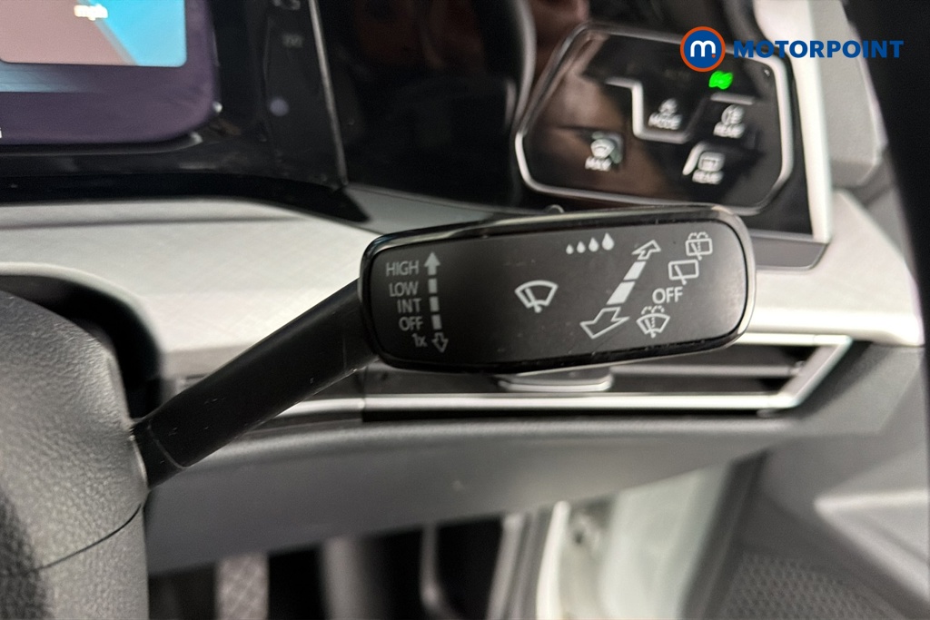Volkswagen Golf Life Manual Petrol Hatchback - Stock Number (1689116) - 6th supplementary image