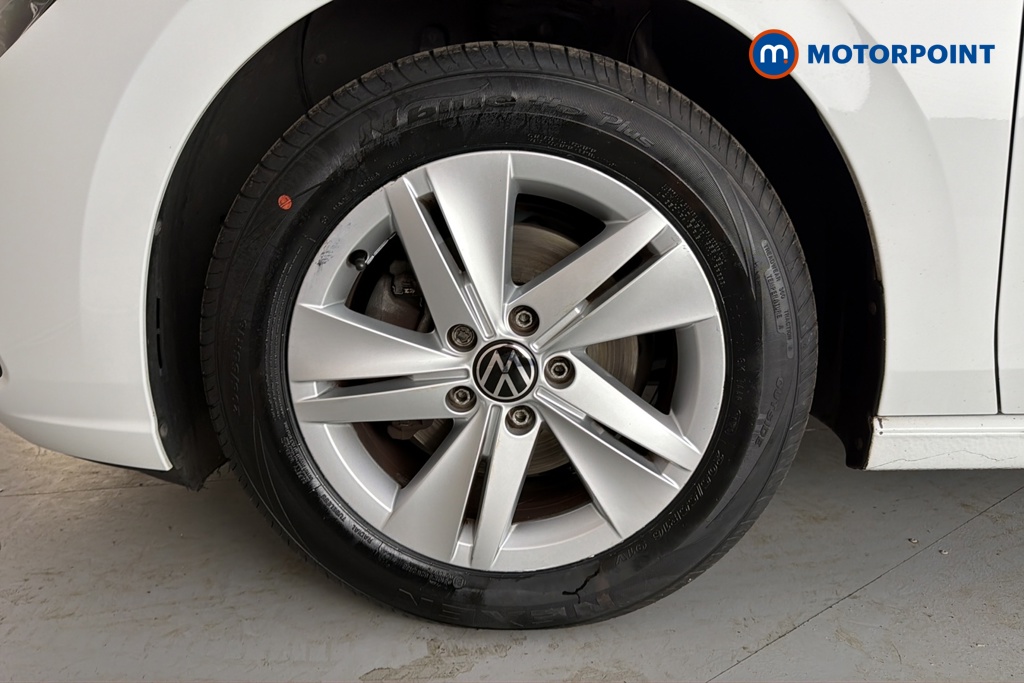 Volkswagen Golf Life Manual Petrol Hatchback - Stock Number (1689116) - 44th supplementary image