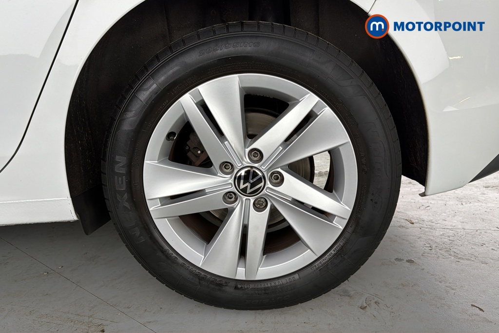 Volkswagen Golf Life Manual Petrol Hatchback - Stock Number (1689116) - 45th supplementary image