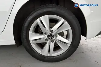 Volkswagen Golf Life Manual Petrol Hatchback - Stock Number (1689116) - 45th supplementary image