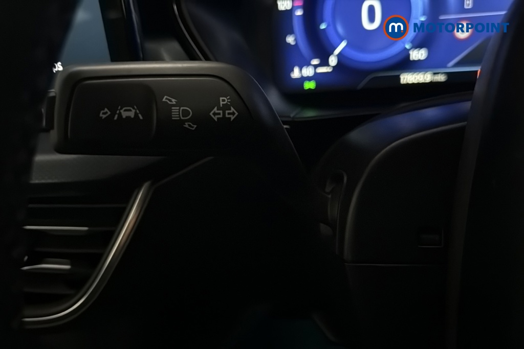 Ford Focus Active X Automatic Petrol Hatchback - Stock Number (1689215) - 6th supplementary image
