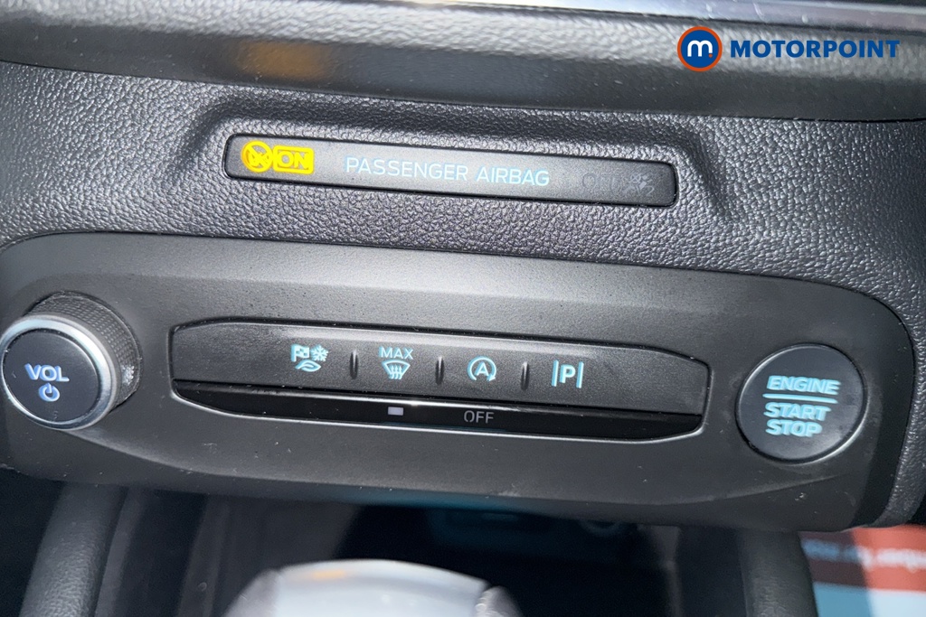 Ford Focus Active X Automatic Petrol Hatchback - Stock Number (1689215) - 12th supplementary image