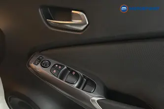Nissan Juke Acenta Manual Petrol SUV - Stock Number (1689233) - 19th supplementary image