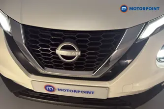 Nissan Juke Acenta Manual Petrol SUV - Stock Number (1689233) - 43rd supplementary image