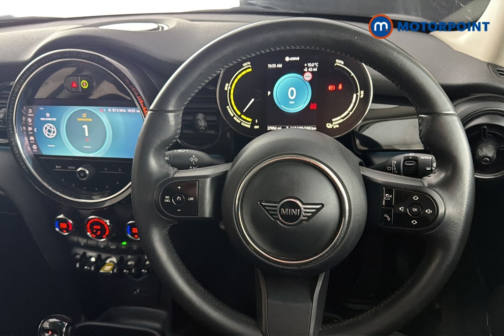 Mini Hatchback Cooper S Level 1 Automatic Electric Hatchback - Stock Number (1689487) - 2nd supplementary image