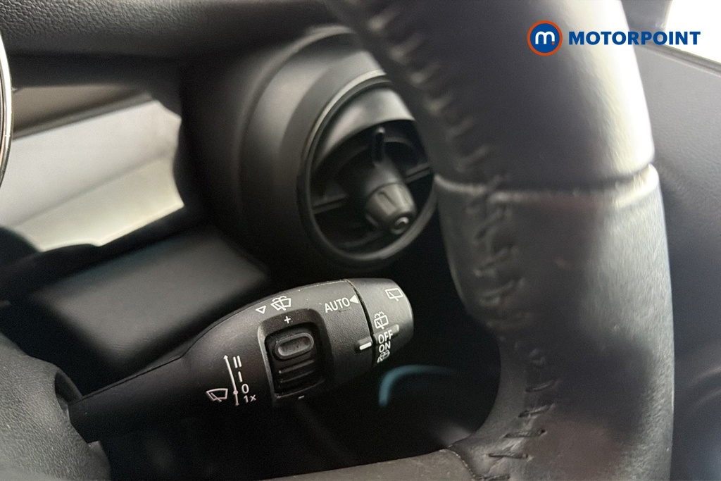 Mini Hatchback Cooper S Level 1 Automatic Electric Hatchback - Stock Number (1689487) - 6th supplementary image