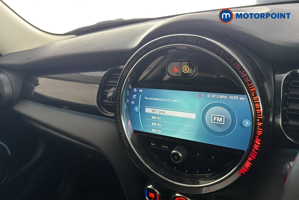 Mini Hatchback Cooper S Level 1 Automatic Electric Hatchback - Stock Number (1689487) - 8th supplementary image