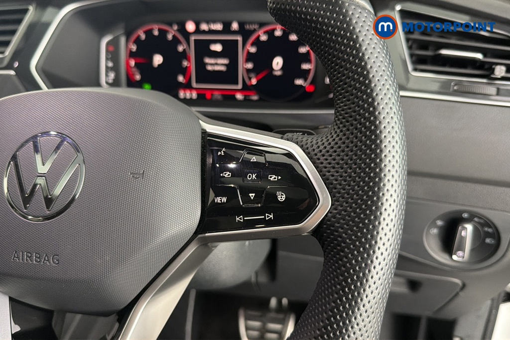 Volkswagen Tiguan R-Line Automatic Petrol SUV - Stock Number (1689509) - 3rd supplementary image