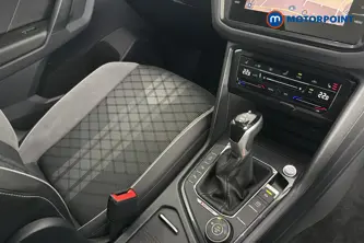 Volkswagen Tiguan R-Line Automatic Petrol SUV - Stock Number (1689509) - 15th supplementary image