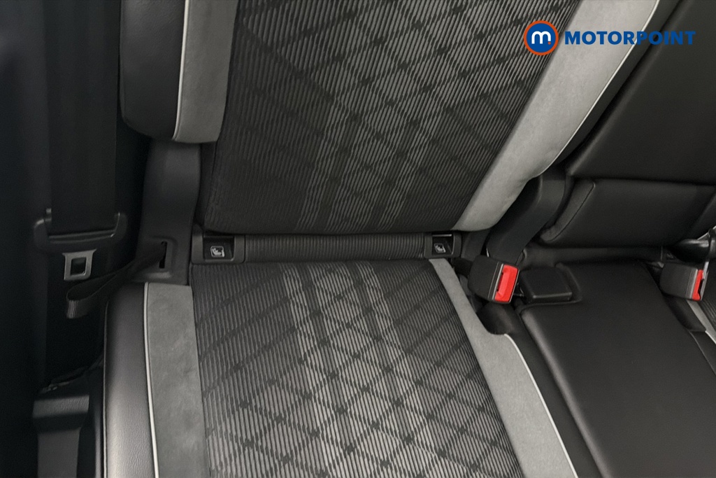 Volkswagen Tiguan R-Line Automatic Petrol SUV - Stock Number (1689509) - 27th supplementary image