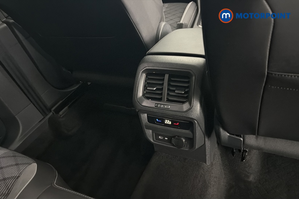 Volkswagen Tiguan R-Line Automatic Petrol SUV - Stock Number (1689509) - 28th supplementary image