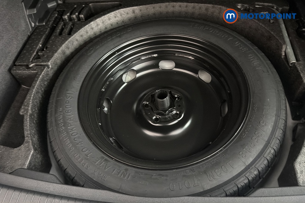 Volkswagen Tiguan R-Line Automatic Petrol SUV - Stock Number (1689509) - 33rd supplementary image